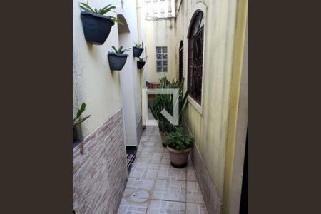 Casa à venda com 150m², 3 quartos e 5 vagas