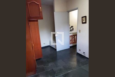 Casa à venda com 3 quartos, 150m² em Sapopemba, São Paulo