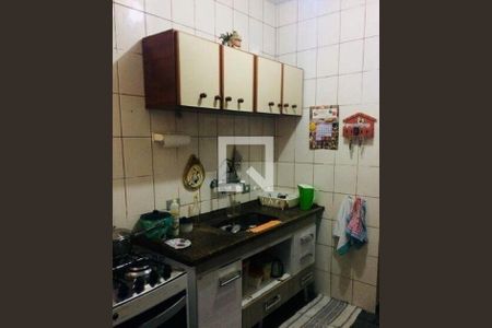 Casa à venda com 150m², 3 quartos e 5 vagas