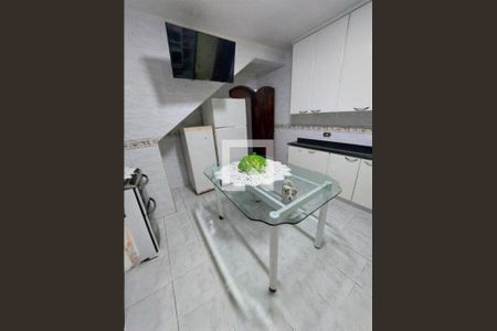 Casa à venda com 160m², 3 quartos e 2 vagas