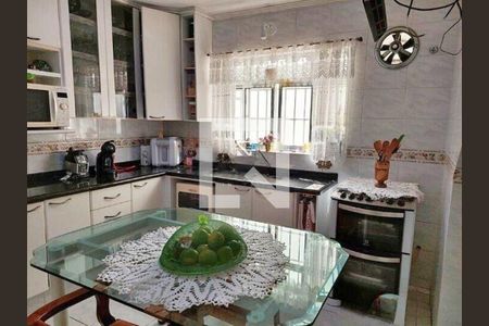 Casa à venda com 160m², 3 quartos e 2 vagas