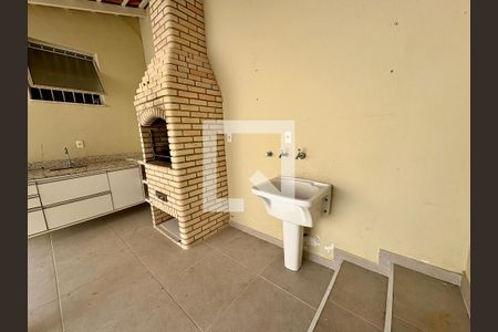 Casa para alugar com 100m², 2 quartos e 1 vaga Casa para alugar com 100m², 2 quartos e 1 vagaÁrea de Serviço/Área comum
