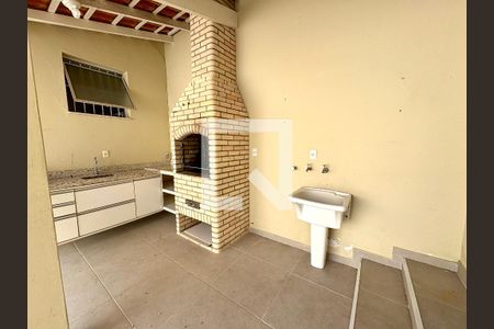 Casa para alugar com 100m², 2 quartos e 1 vaga Casa para alugar com 100m², 2 quartos e 1 vagaÁrea de Serviço/Área comum