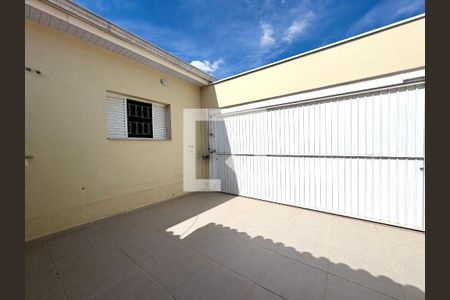 Casa para alugar com 100m², 2 quartos e 1 vaga Casa para alugar com 100m², 2 quartos e 1 vagaÁrea de Serviço/Área comum