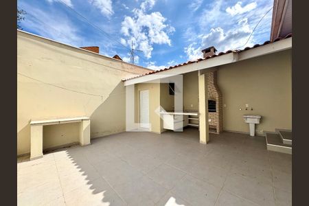 Casa para alugar com 100m², 2 quartos e 1 vaga Casa para alugar com 100m², 2 quartos e 1 vagaÁrea de Serviço/Área comum