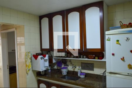 Apartamento à venda com 102m², 3 quartos e 1 vagaCozinha 
