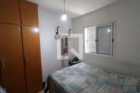 Quarto 1 de apartamento para alugar com 2 quartos, 65m² em Vila Mazzei, São Paulo