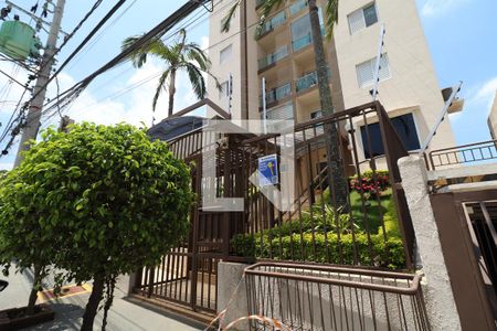 Apartamento para alugar com 65m², 2 quartos e 1 vagaFachada