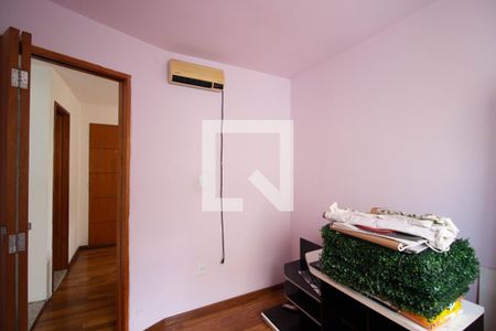 Apartamento para alugar com 91m², 3 quartos e sem vagaQuarto 2