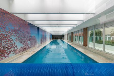Studio para alugar com 40m², 1 quarto e sem vaga Studio para alugar com 40m², 1 quarto e sem vagaÁrea comum - Piscina