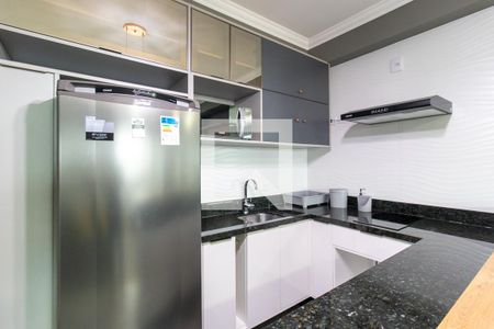 Cozinha - Armários de kitnet/studio para alugar com 1 quarto, 40m² em Centro, Curitiba