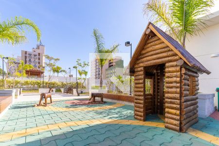 Apartamento à venda com 76m², 3 quartos e 2 vagasÁrea comum - Playground