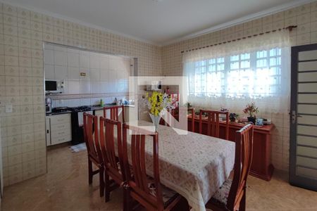 Casa à venda com 177m², 5 quartos e 7 vagasSala de Jantar