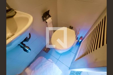 Apartamento para alugar com 168m², 4 quartos e 3 vagas Apartamento para alugar com 168m², 4 quartos e 3 vagasBanheiro serviço
