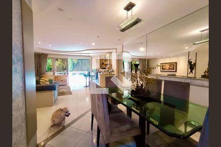 Apartamento para alugar com 168m², 4 quartos e 3 vagas Apartamento para alugar com 168m², 4 quartos e 3 vagasSala