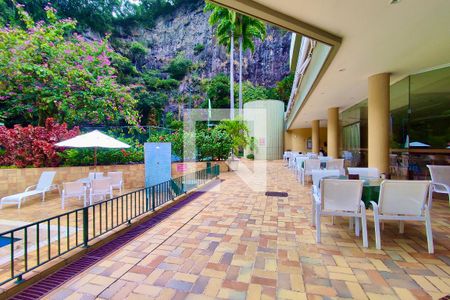 Apartamento para alugar com 168m², 4 quartos e 3 vagas Apartamento para alugar com 168m², 4 quartos e 3 vagasClube privativo