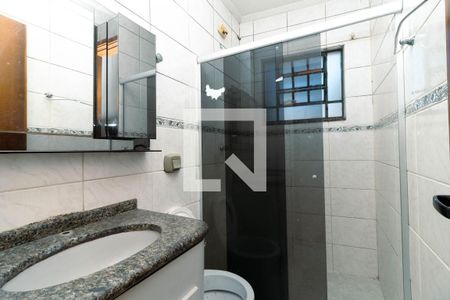Banheiro da Suíte de casa à venda com 3 quartos, 200m² em Jardim Brasilia, São Paulo