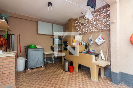 Casa à venda com 180m², 4 quartos e 1 vagaÁrea Gourmet
