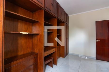 Casa à venda com 180m², 4 quartos e 1 vagaQuarto 4