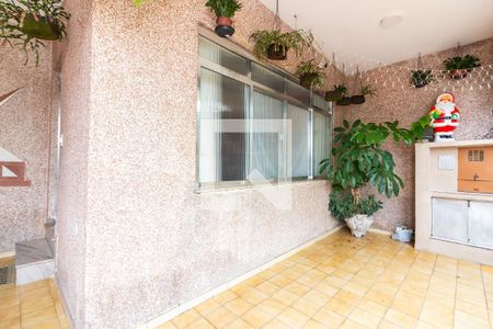 Casa à venda com 180m², 4 quartos e 1 vagaGaragem