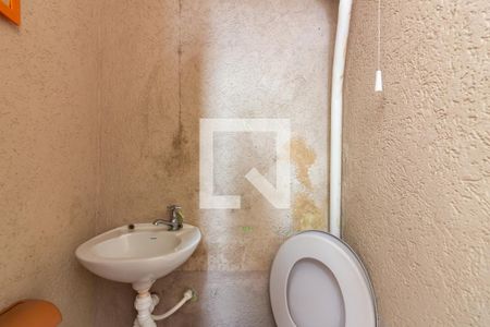 Casa à venda com 180m², 4 quartos e 1 vagaBanheiro de Serviço 