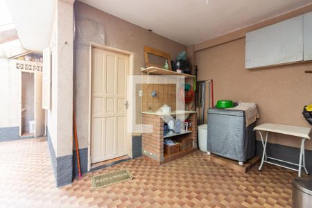 Casa à venda com 180m², 4 quartos e 1 vagaÁrea Gourmet