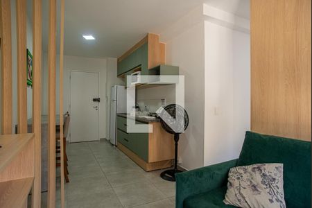 Sala de kitnet/studio para alugar com 1 quarto, 30m² em Consolação, São Paulo