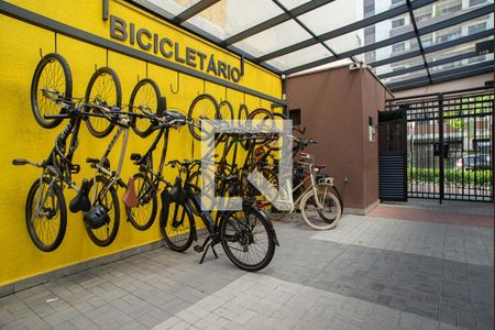 Studio à venda com 30m², 1 quarto e sem vaga Studio à venda com 30m², 1 quarto e sem vagaÁrea Comum - Bicicletário