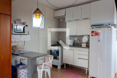 Cozinha de kitnet/studio para alugar com 1 quarto, 29m² em Rio Pequeno, São Paulo