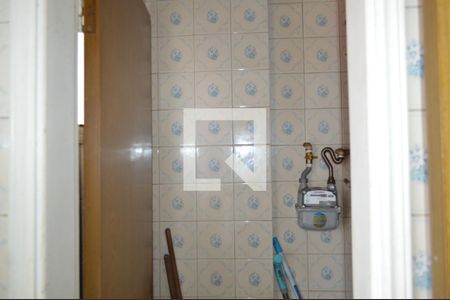 Apartamento à venda com 56m², 2 quartos e 1 vagaBanheiro de serviço