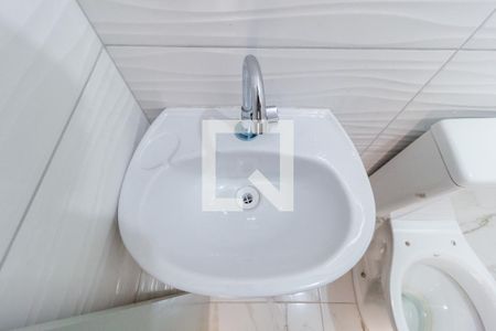 Detalhe - Banheiro de kitnet/studio para alugar com 1 quarto, 12m² em Belenzinho, São Paulo