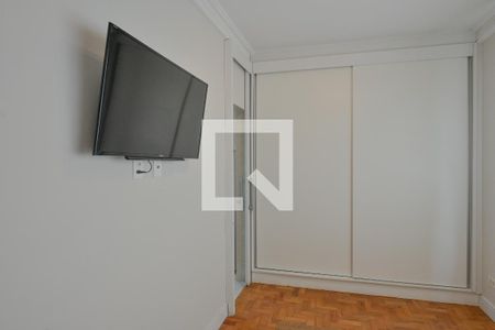 Casa à venda com 300m², 3 quartos e 2 vagas Casa à venda com 300m², 3 quartos e 2 vagasQuarto 3