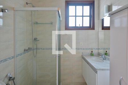 Casa à venda com 300m², 3 quartos e 2 vagas Casa à venda com 300m², 3 quartos e 2 vagasSuite Quarto 3