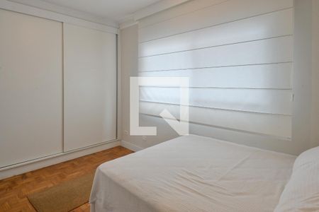 Casa à venda com 300m², 3 quartos e 2 vagas Casa à venda com 300m², 3 quartos e 2 vagasQuarto 3