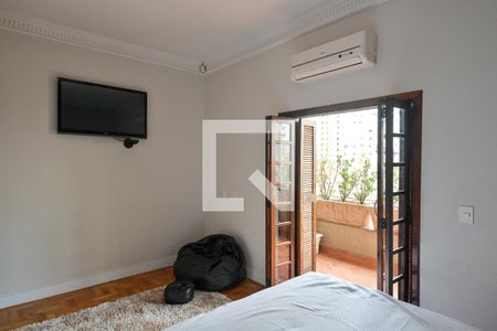 Casa à venda com 300m², 3 quartos e 2 vagas Casa à venda com 300m², 3 quartos e 2 vagasQuarto 1