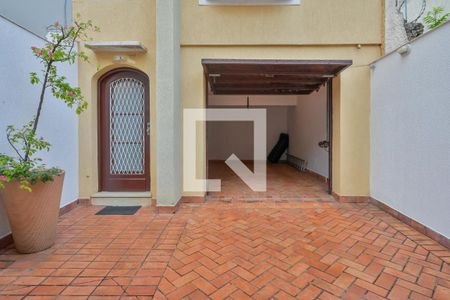 Casa à venda com 300m², 3 quartos e 2 vagas Casa à venda com 300m², 3 quartos e 2 vagasGaragem