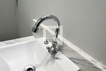 Lavabo de apartamento à venda com 1 quarto, 49m² em Itaim Bibi, São Paulo