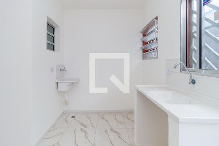 Studio para alugar com 12m², 1 quarto e sem vaga Studio para alugar com 12m², 1 quarto e sem vagaÁrea de Serviço