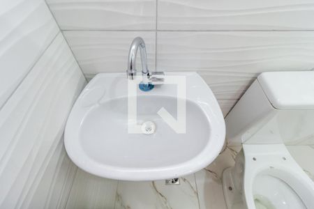 Detalhe - Banheiro de kitnet/studio para alugar com 1 quarto, 12m² em Belenzinho, São Paulo