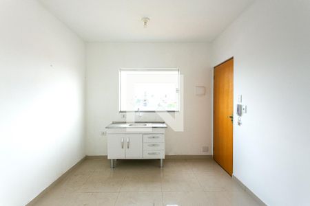 Sala / Cozinha de apartamento para alugar com 1 quarto, 31m² em Vila Granada, São Paulo