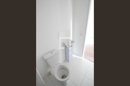 Apartamento à venda com 30m², 2 quartos e sem vaga Apartamento à venda com 30m², 2 quartos e sem vagaBanheiro