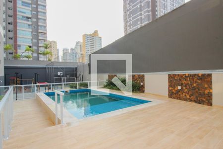 Apartamento à venda com 30m², 2 quartos e sem vaga Apartamento à venda com 30m², 2 quartos e sem vagaÁrea comum - Piscina