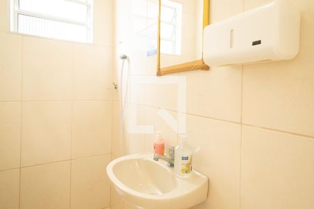 Casa à venda com 210m², 3 quartos e 3 vagas Casa à venda com 210m², 3 quartos e 3 vagasBanheiro de serviço