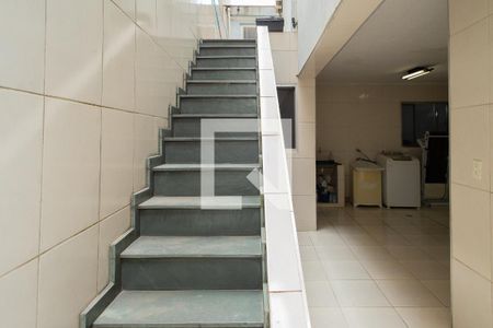 Casa à venda com 210m², 3 quartos e 3 vagas Casa à venda com 210m², 3 quartos e 3 vagasÁrea de Serviço