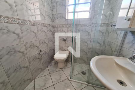 Banheiro de casa para alugar com 1 quarto, 90m² em Jardim Imperador (zona Leste), São Paulo