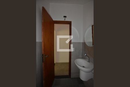 Lavabo de casa para alugar com 2 quartos, 81m² em Jardim Sulacap, Rio de Janeiro