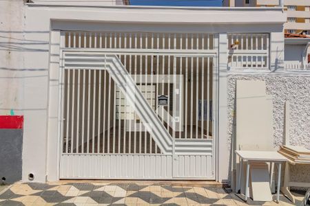 Casa à venda com 204m², 2 quartos e 4 vagasFachada 