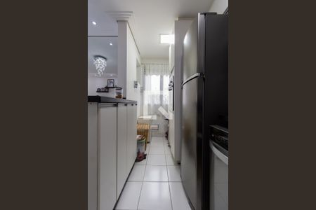 Apartamento à venda com 57m², 3 quartos e 1 vaga Apartamento à venda com 57m², 3 quartos e 1 vagaCozinha e Área de Serviço