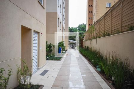 Apartamento para alugar com 32m², 2 quartos e sem vaga Apartamento para alugar com 32m², 2 quartos e sem vagaEntrada