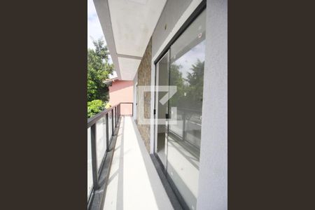 Casa à venda com 377m², 4 quartos e 5 vagasVaranda Quarto 1